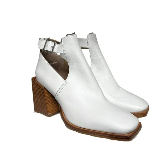 🌻NEW NWOT Free People Brady White Leather Buckle Booties Size 10 - Picture 6 of 12